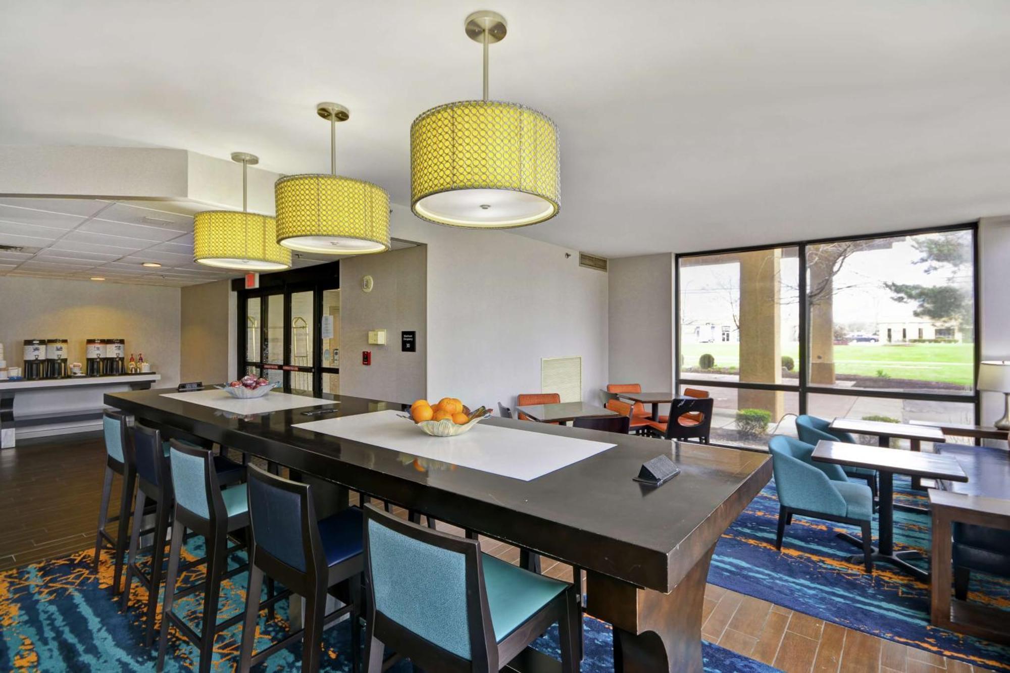 Hampton Inn Detroit Madison Heights South Troy Экстерьер фото