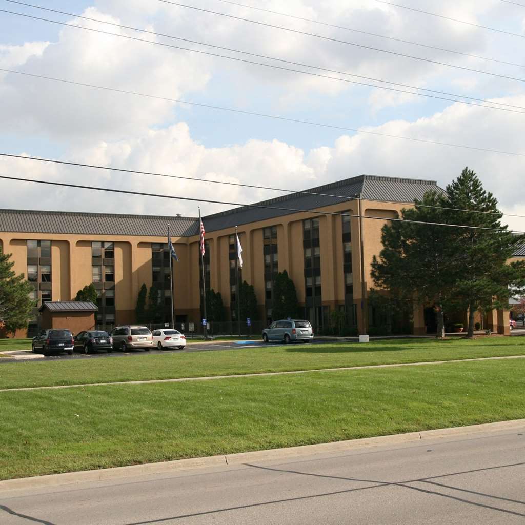 Hampton Inn Detroit Madison Heights South Troy Экстерьер фото