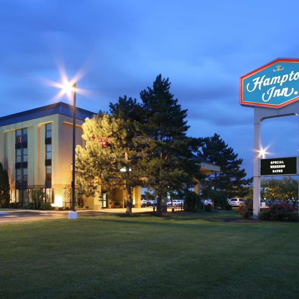 Hampton Inn Detroit Madison Heights South Troy Экстерьер фото