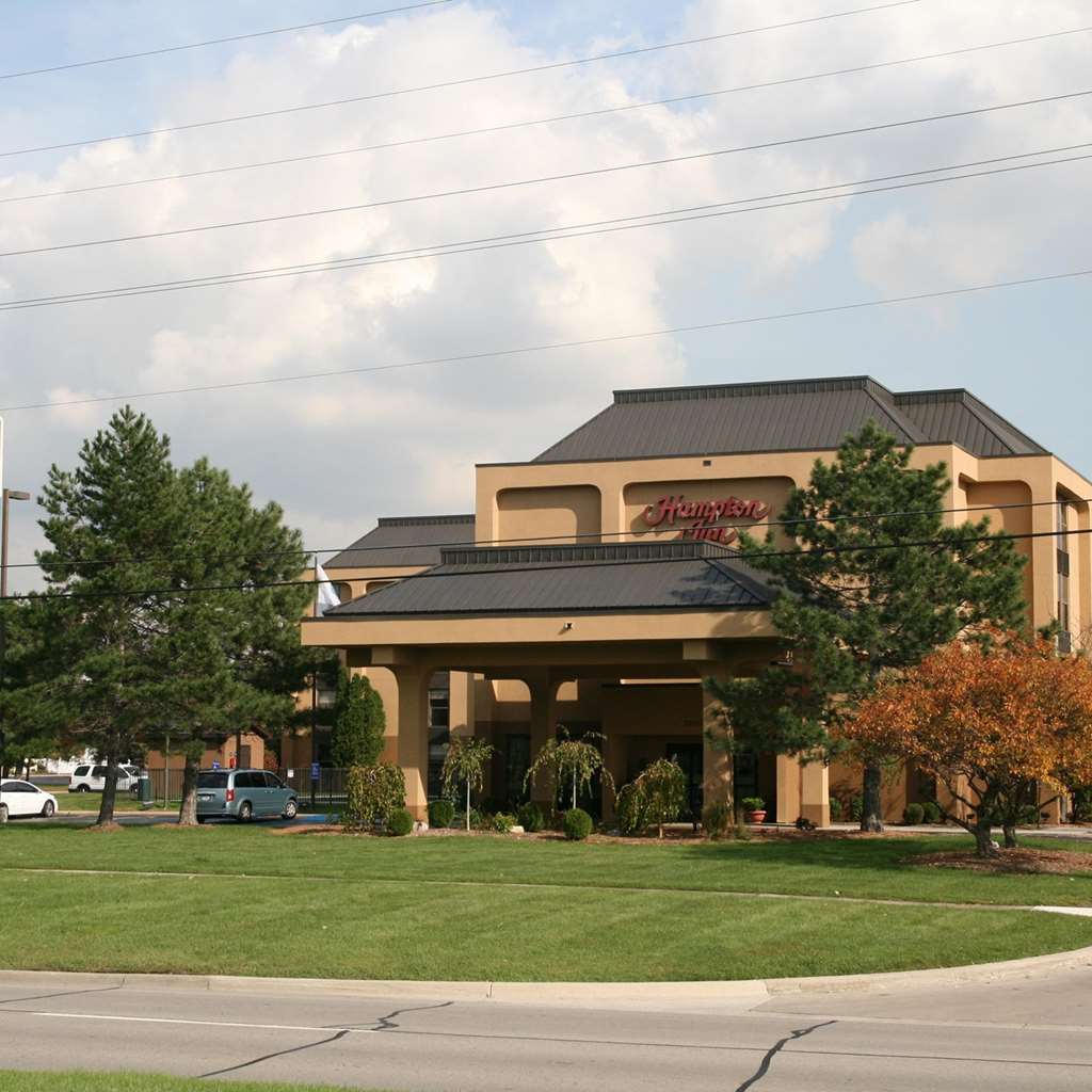 Hampton Inn Detroit Madison Heights South Troy Экстерьер фото
